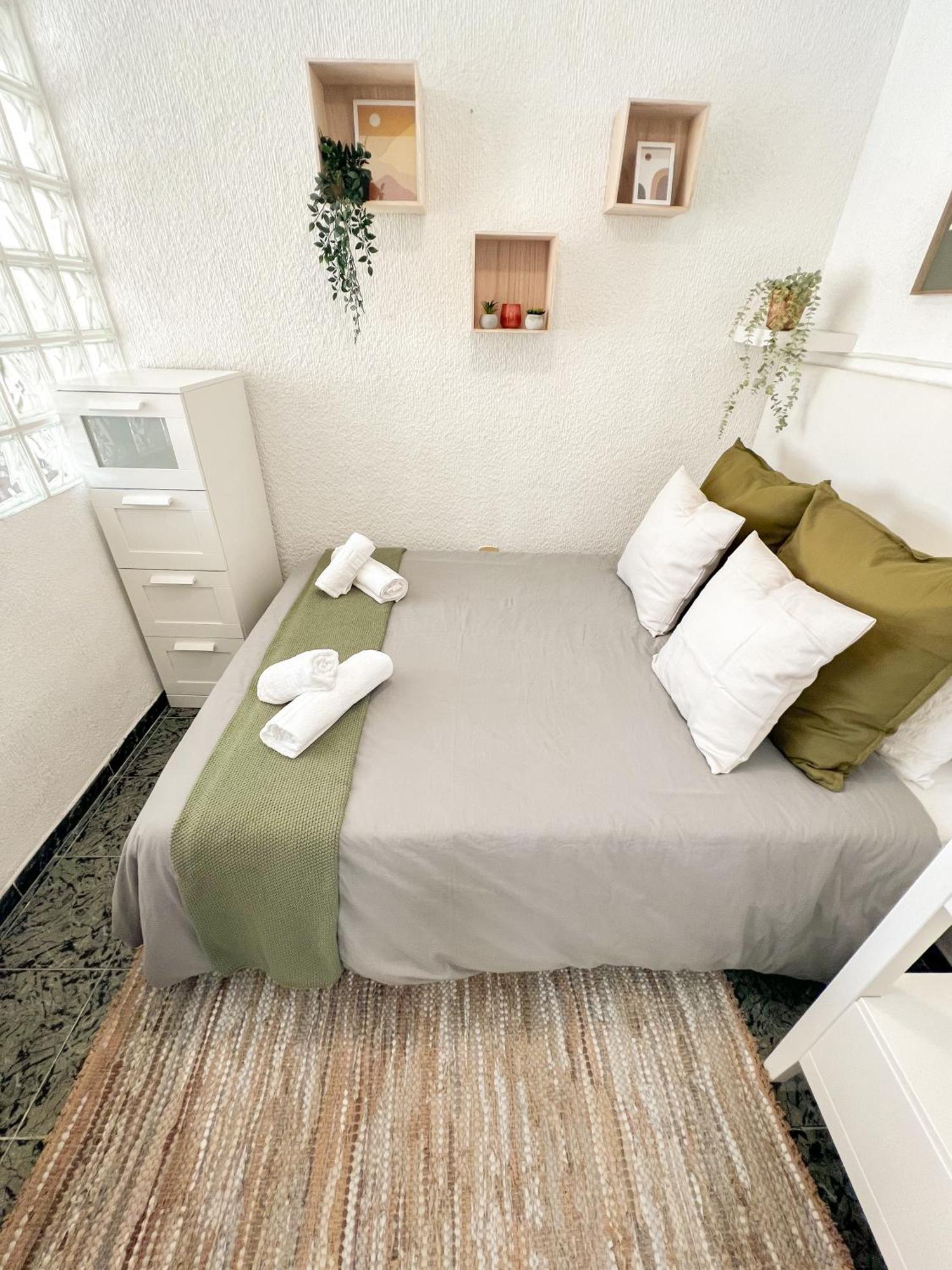 Cozy And Bright Flat With Pool Appartement Torremolinos Buitenkant foto