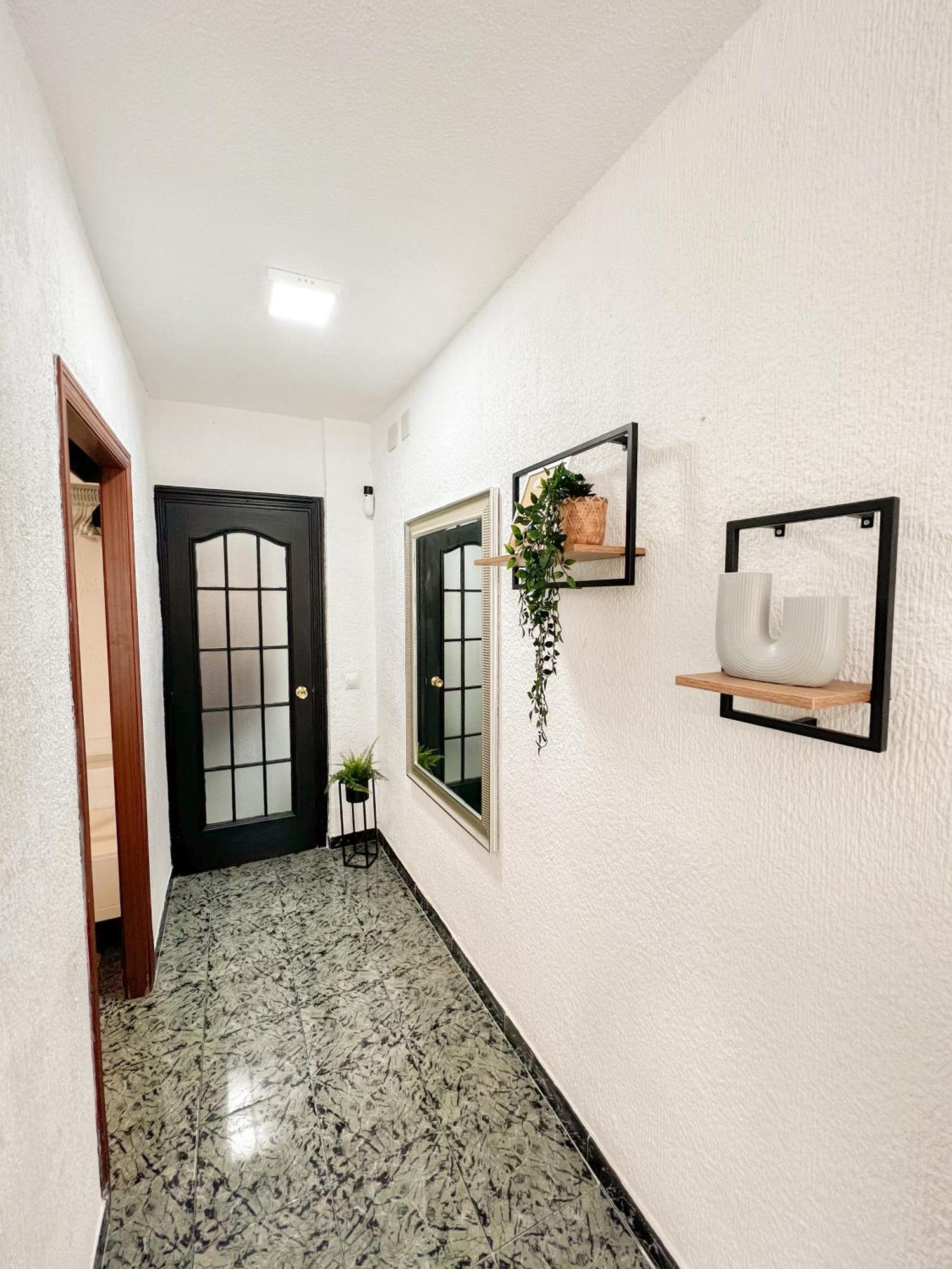 Cozy And Bright Flat With Pool Appartement Torremolinos Buitenkant foto