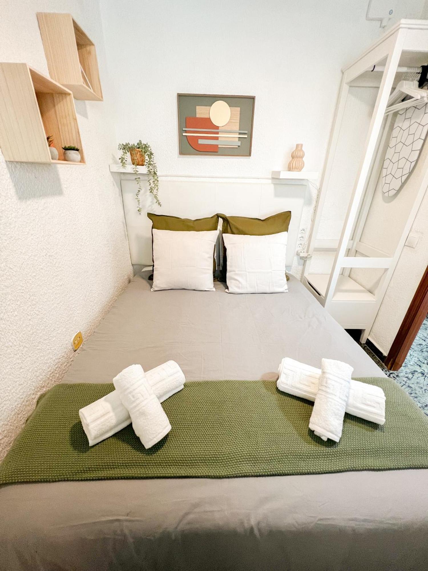 Cozy And Bright Flat With Pool Appartement Torremolinos Buitenkant foto