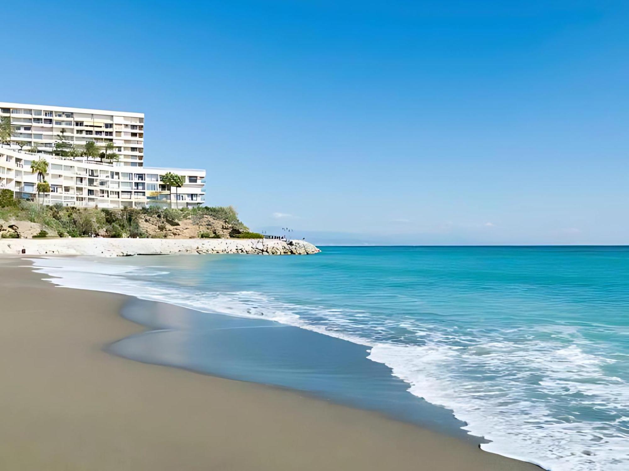 Cozy And Bright Flat With Pool Appartement Torremolinos Buitenkant foto